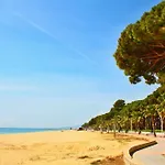 Lovely Next To The 度假居 *
